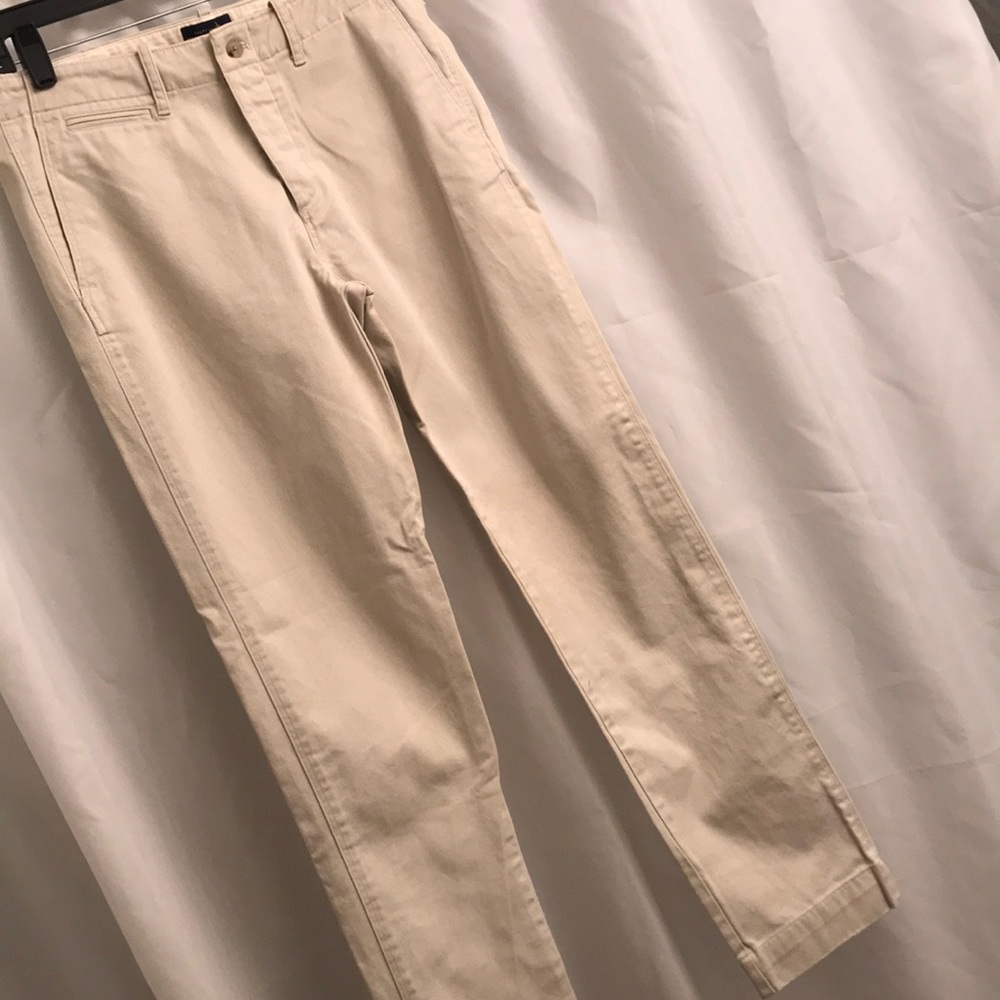 Chinos